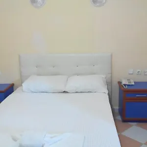 3* Otel Mor